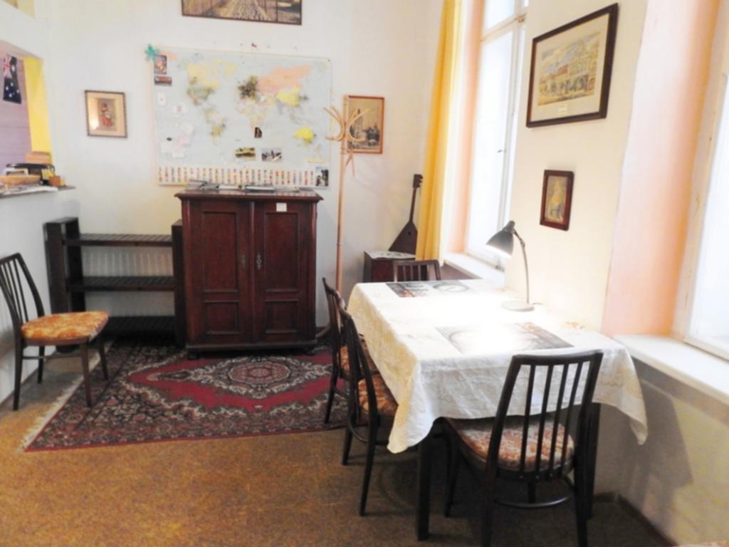 Luxury Family Hotel Royal Palace Praga Exterior foto The interior of the apartment